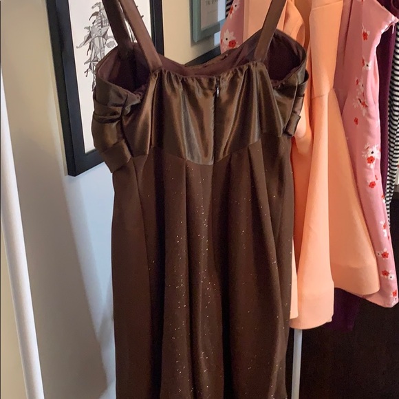 Brown evening dress - Picture 2 of 6